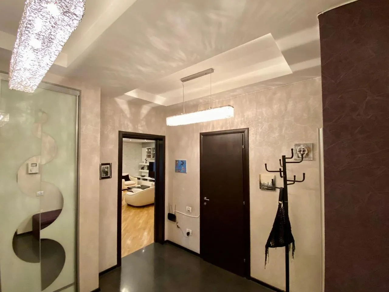 Prestigious Apartment In Chiraq Plaza Baku